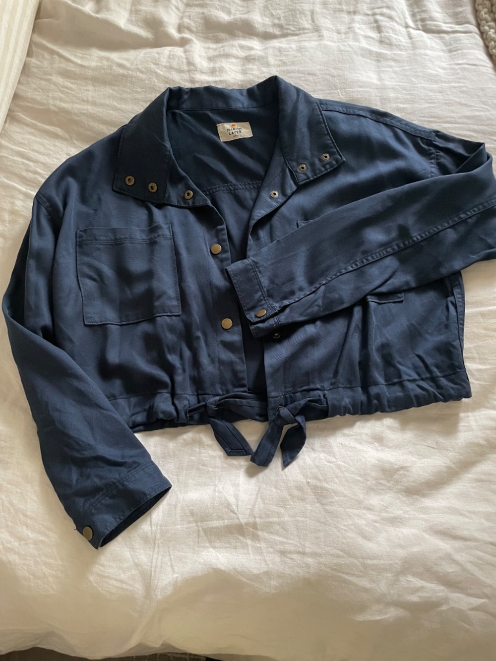 Marine Layer cropped Oslo utility jacket with waist ties - Picture 2 of 7
